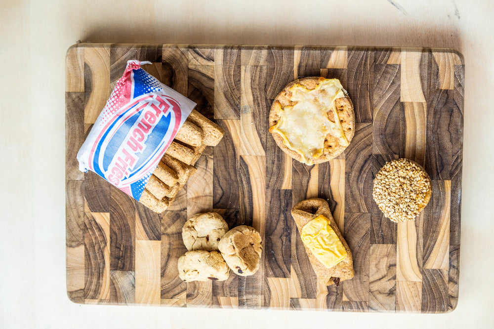 Holiday Duo: Happy Dog Meals + Cannolis (Small Dog)